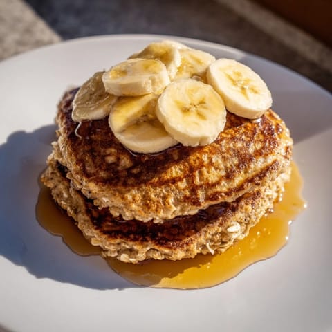Banana Oat Fluffy Pancakes