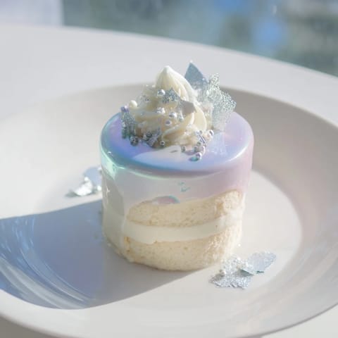 Diamond Ring Engagement Cake